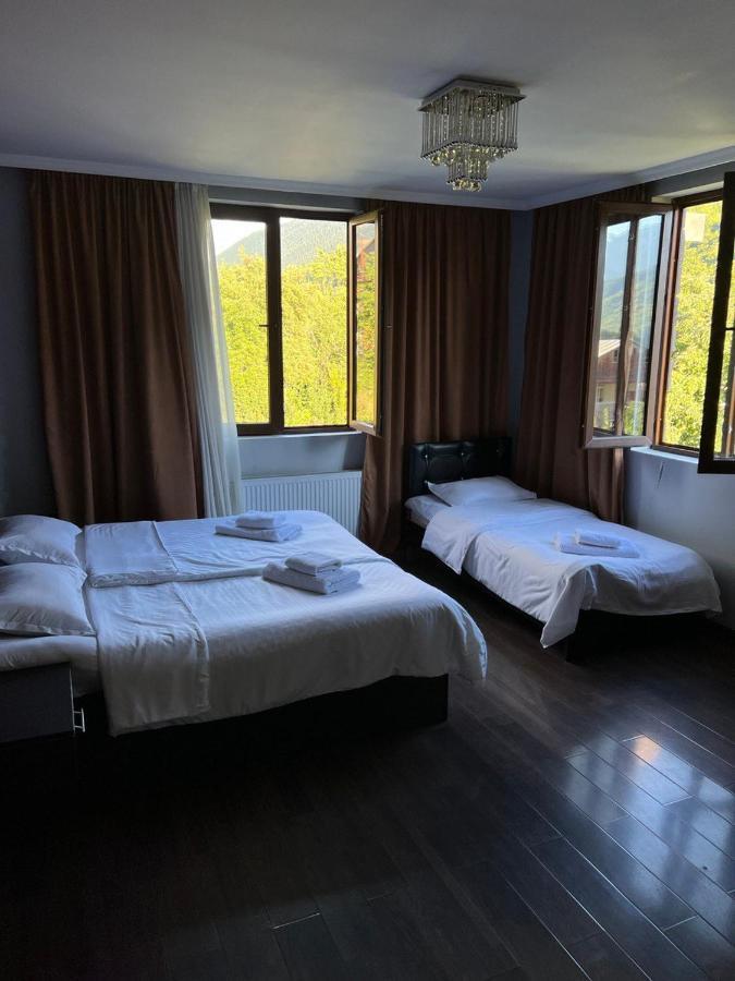 Monte Bianco Bed & Breakfast Mestia Exterior foto